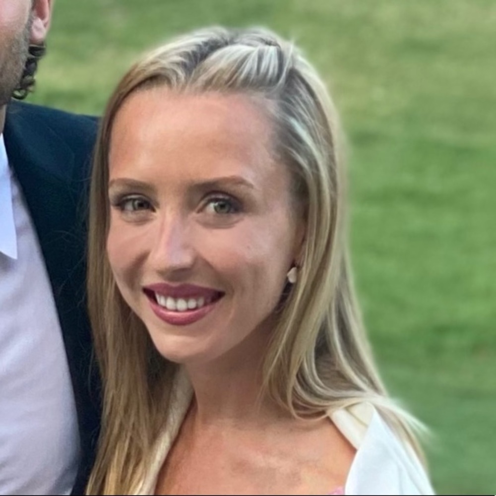 Meet your Posher, Kelsey